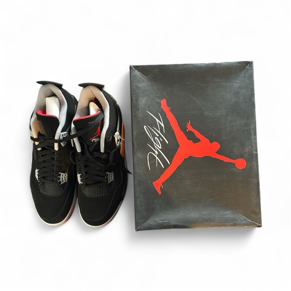 Jordan 4 Retro Bred DS BRAND NEW
